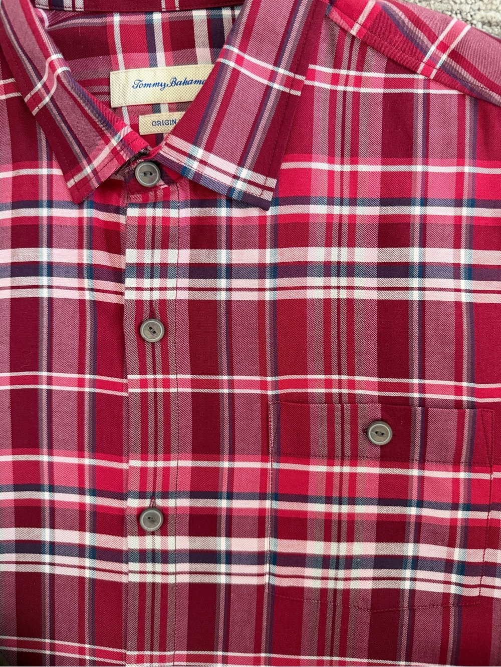 Tommy Bahama Red Plaid 100% Silk Short-Sleeve Button-Down Shirt XL - Picture 4 of 4